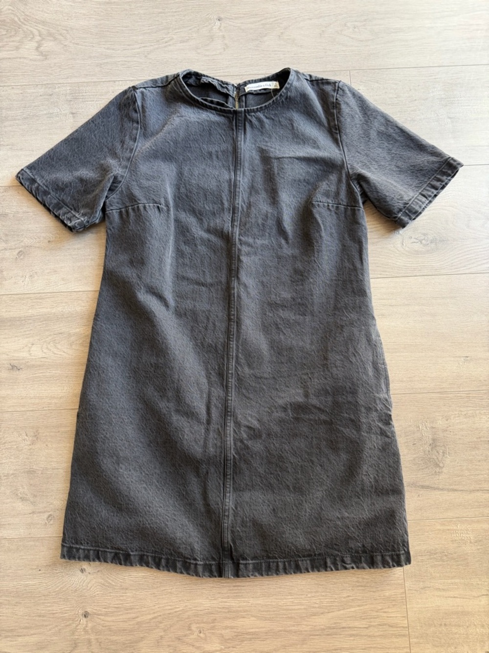Abercrombie & Fitch Black Short-Sleeve Mini Dress